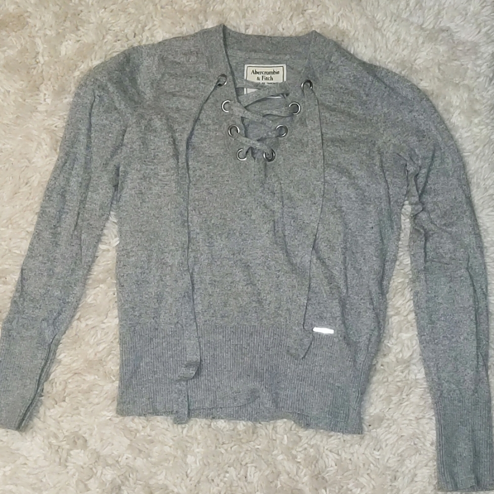 ABERCROMBIE&FITCH Sweater